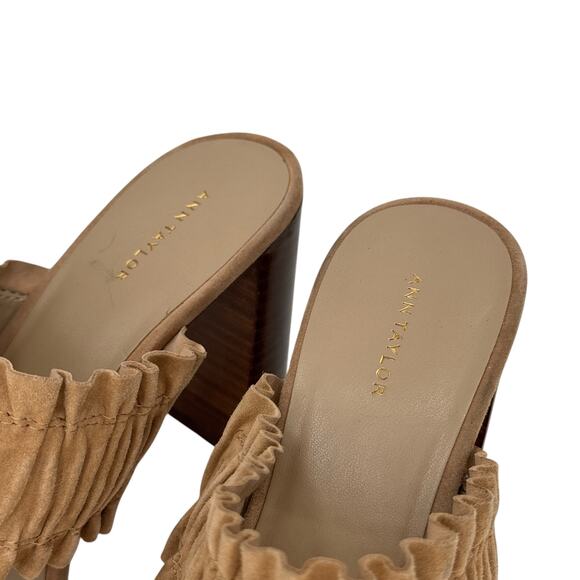 Ann Taylor Ruffle Heels Mule Sandal SZ 8.5 Womens Tan Boho Chic Casual Vacation - Picture 6 of 12
